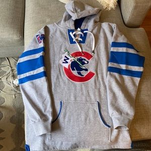 Chicago cubs never worn medium fleece sweatshirt